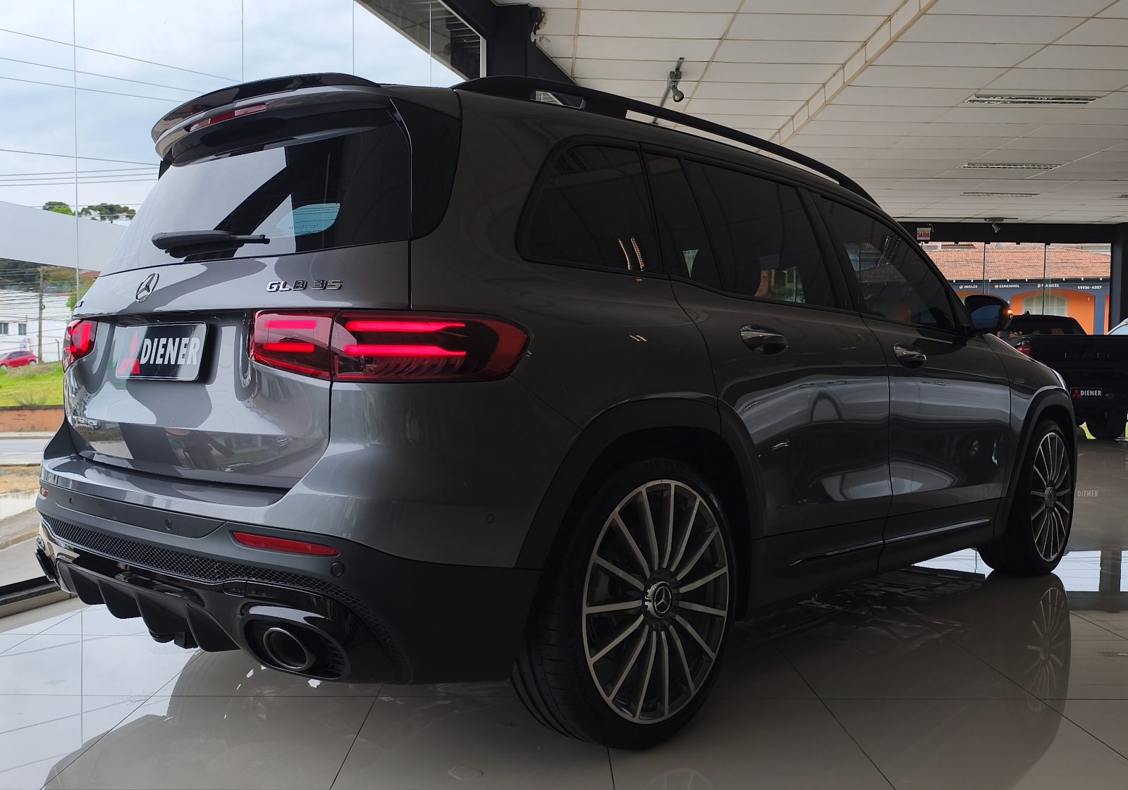 Mercedes-Benz Mercedes Benz GLB 35 AMG 2025