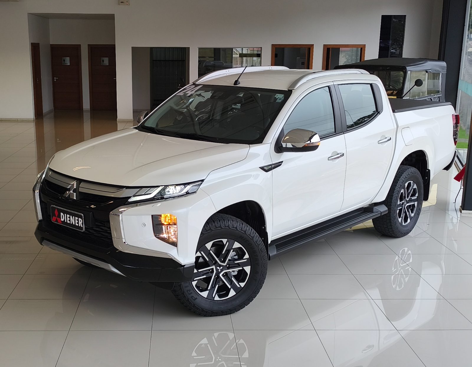 Mitsubishi L200 TRITON SPORT HPE-S 2.4 DIESEL 4X4 AUT 2024