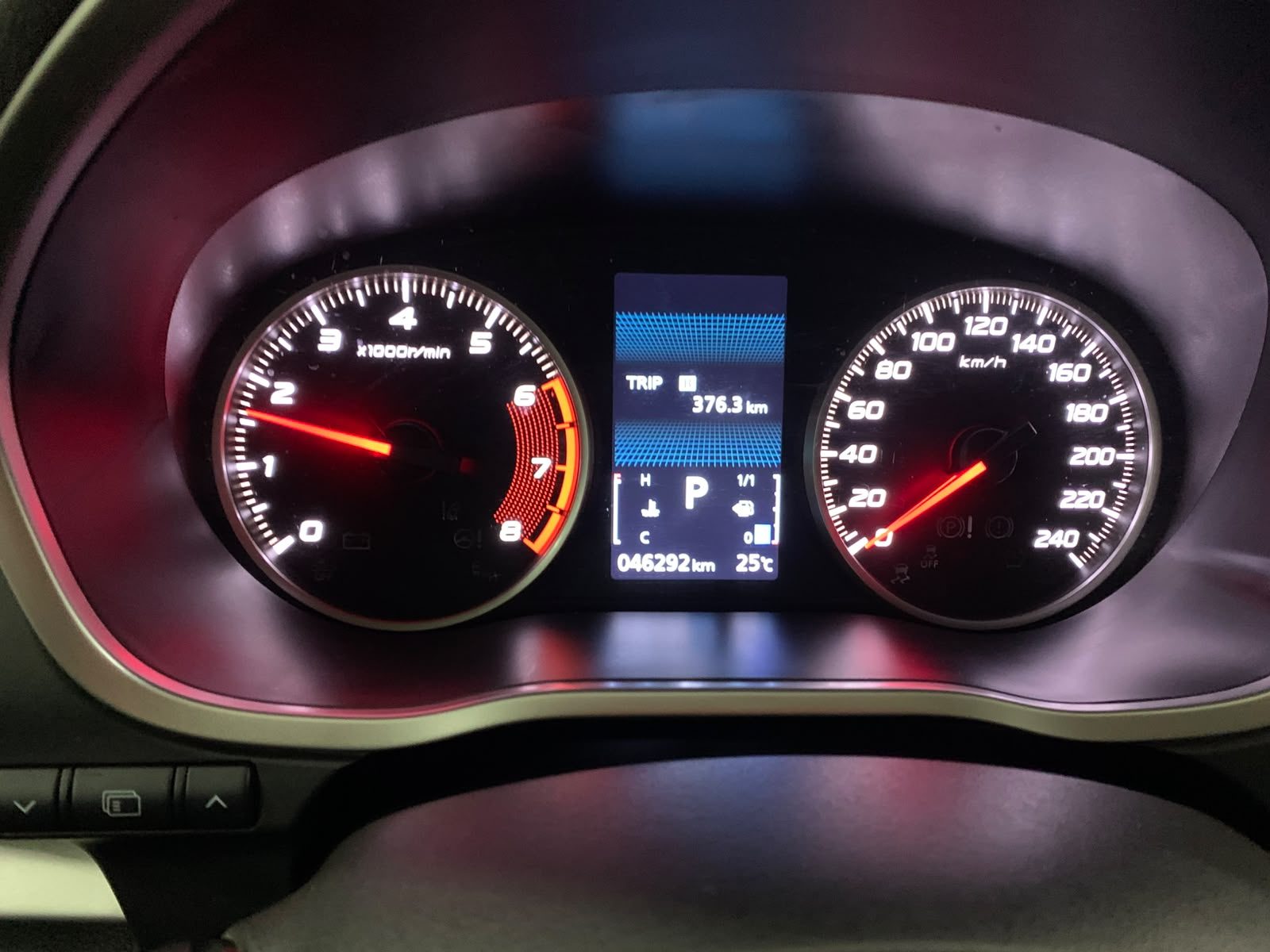 Mitsubishi MMC ECLIPSE CROSS HPE