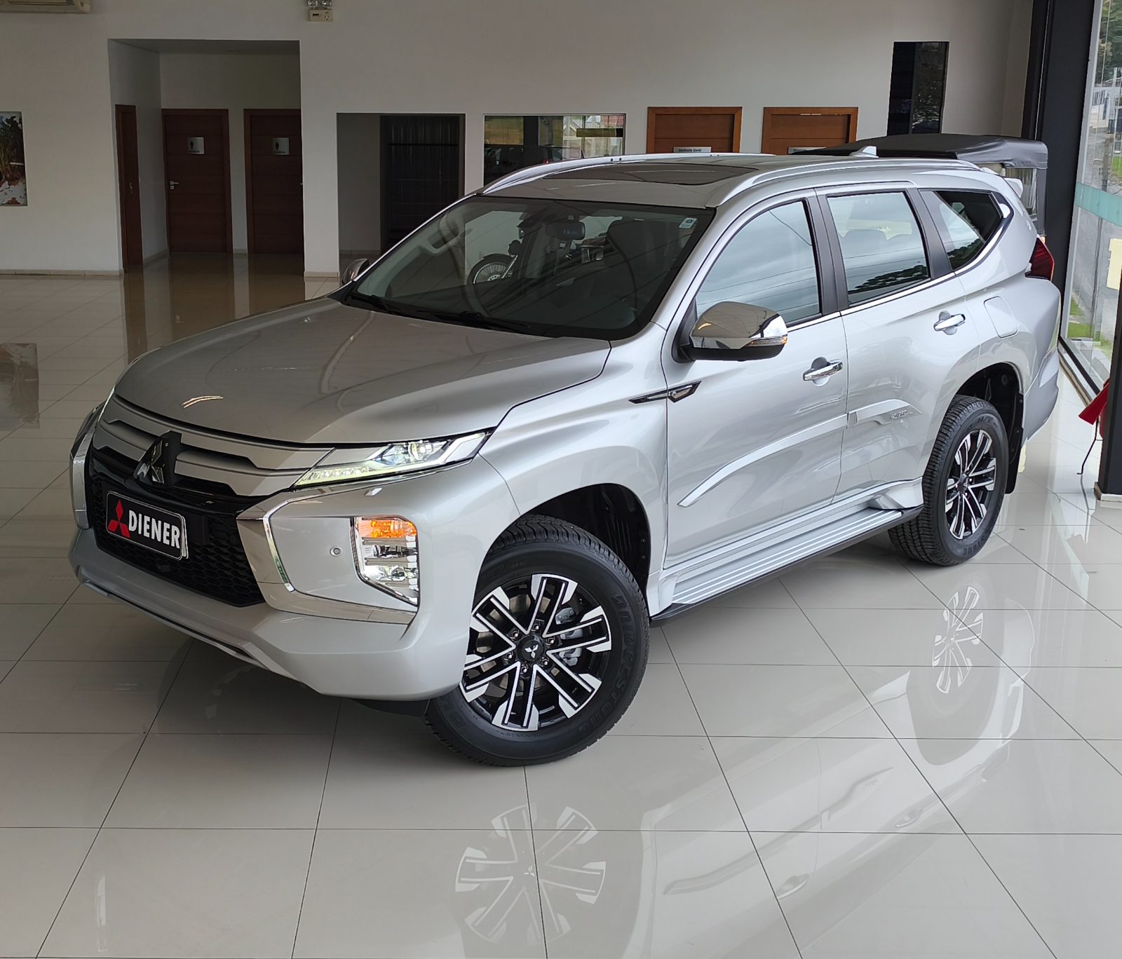 Mitsubishi PAJERO SPORT HPE-S 2.4 DIESEL 4X4 AUT 2023
