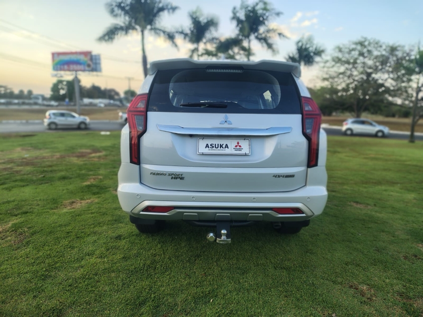 Mitsubishi PAJERO SPORT 2.4 16V MIVEC TURBO DIESEL HPE AWD AUTOMÁTICO