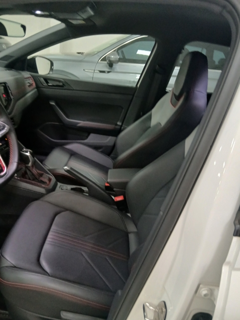 Volkswagen NIVUS 1.4 250 TSI TOTAL FLEX GTS AUTOMÁTICO