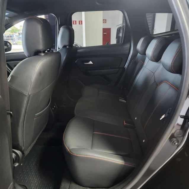 Renault DUSTER 1.3 TCE FLEX ICONIC PLUS X-TRONIC 2024/2025