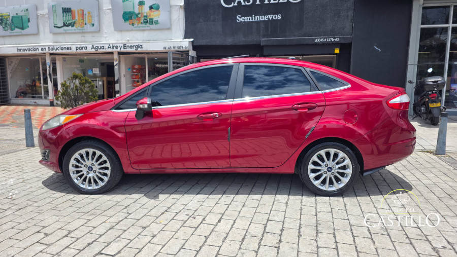 FORD FIESTA