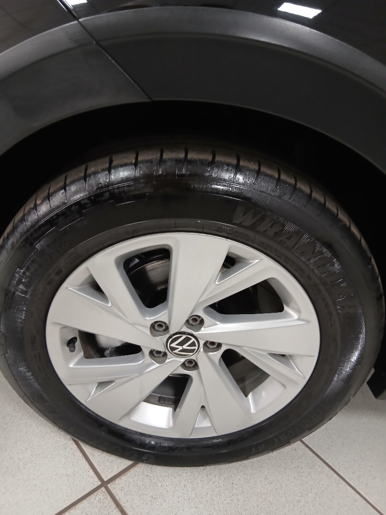 Volkswagen NIVUS 1.0 200 TSI TOTAL FLEX COMFORTLINE AUTOMÁTICO