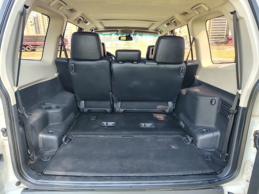Mitsubishi PAJERO FULL 3.2 HPE 4X4 16V TURBO INTERCOOLER DIESEL 4P AUTOMÁTICO