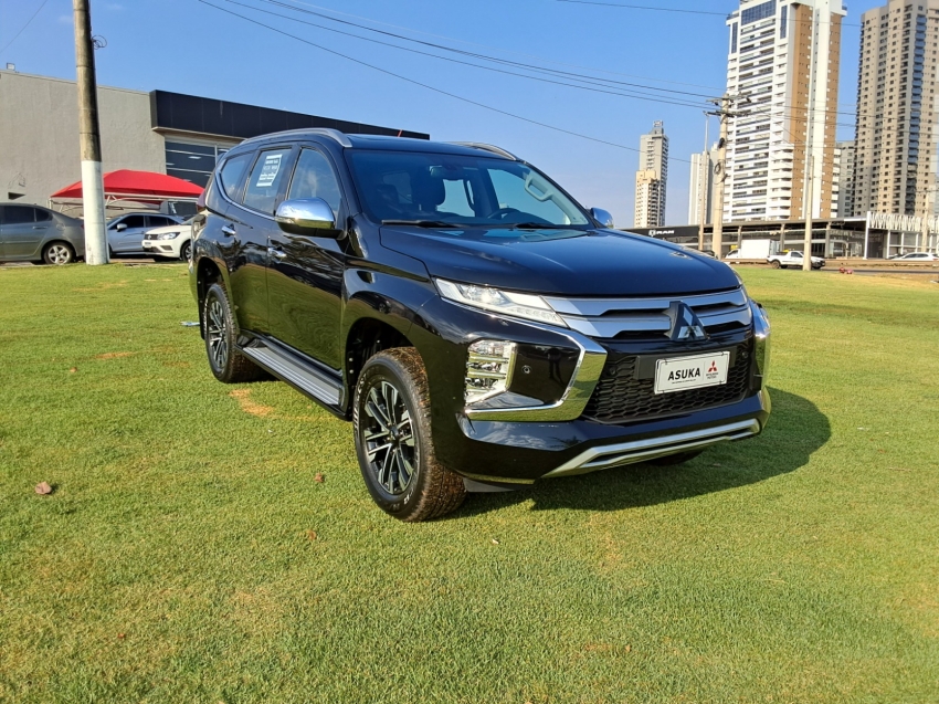Mitsubishi PAJERO SPORT 2.4 16V MIVEC TURBO DIESEL HPE AWD AUTOMÁTICO