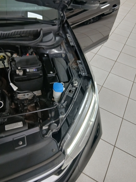 Volkswagen NIVUS 1.0 200 TSI TOTAL FLEX HIGHLINE AUTOMÁTICO