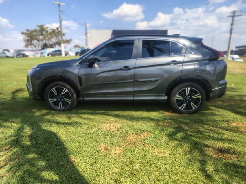 Mitsubishi ECLIPSE CROSS 1.5 MIVEC TURBO GASOLINA HPE-S S-AWC CVT