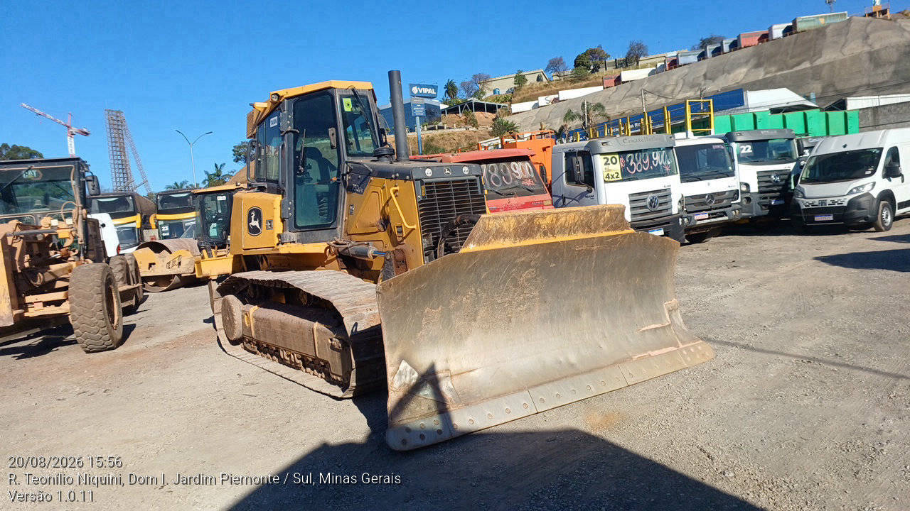 JOHN DEERE TRATOR ESTEIRA 750J -II