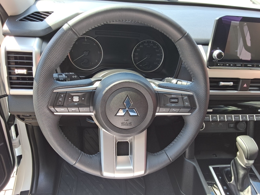 Mitsubishi L200 TRITON 2.4 16V TURBO DIESEL SPORT HPE CD 4P 4X4 AUTOMÁTICO