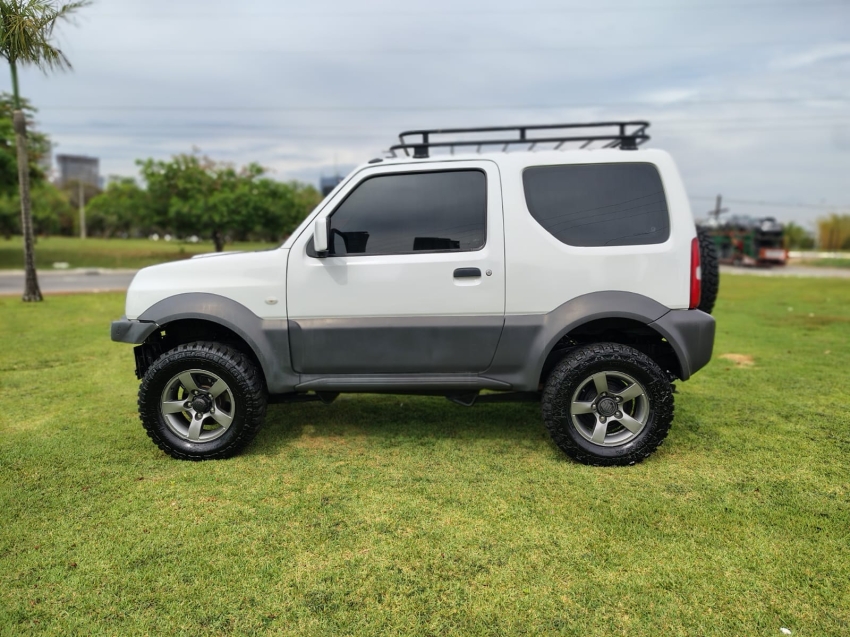 Suzuki JIMNY 1.3 4ALL 4X4 16V GASOLINA 2P MANUAL