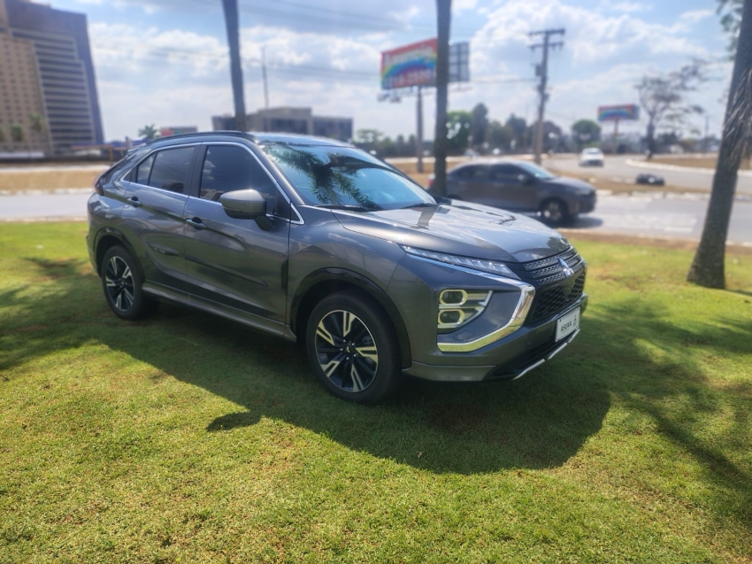 Mitsubishi ECLIPSE CROSS 1.5 MIVEC TURBO GASOLINA HPE-S S-AWC CVT
