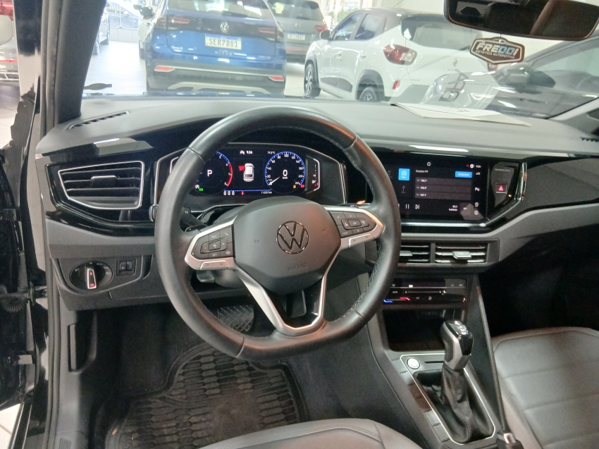 Volkswagen NIVUS 1.0 200 TSI TOTAL FLEX HIGHLINE AUTOMÁTICO