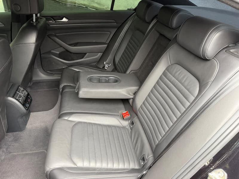 Volkswagen Passat Highline 2.0 TSI 220cv Tip.