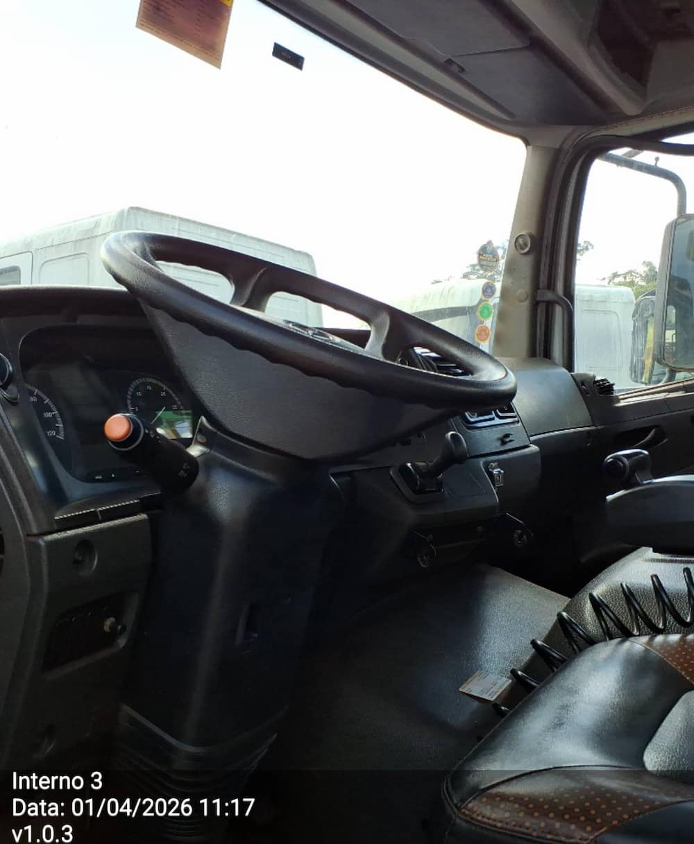 Mercedes-Benz Atego 2730 6x4 2p (diesel)(E5)