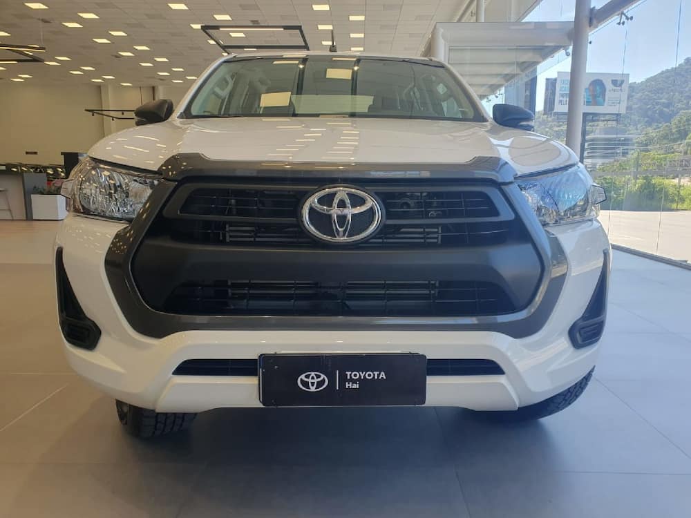 TOYOTA HILUX 2.8 D-4D TURBO DIESEL CD POWER PACK 4X4 AUTOMATICO
