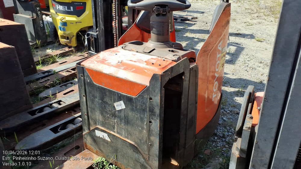 TOYOTA LPE200