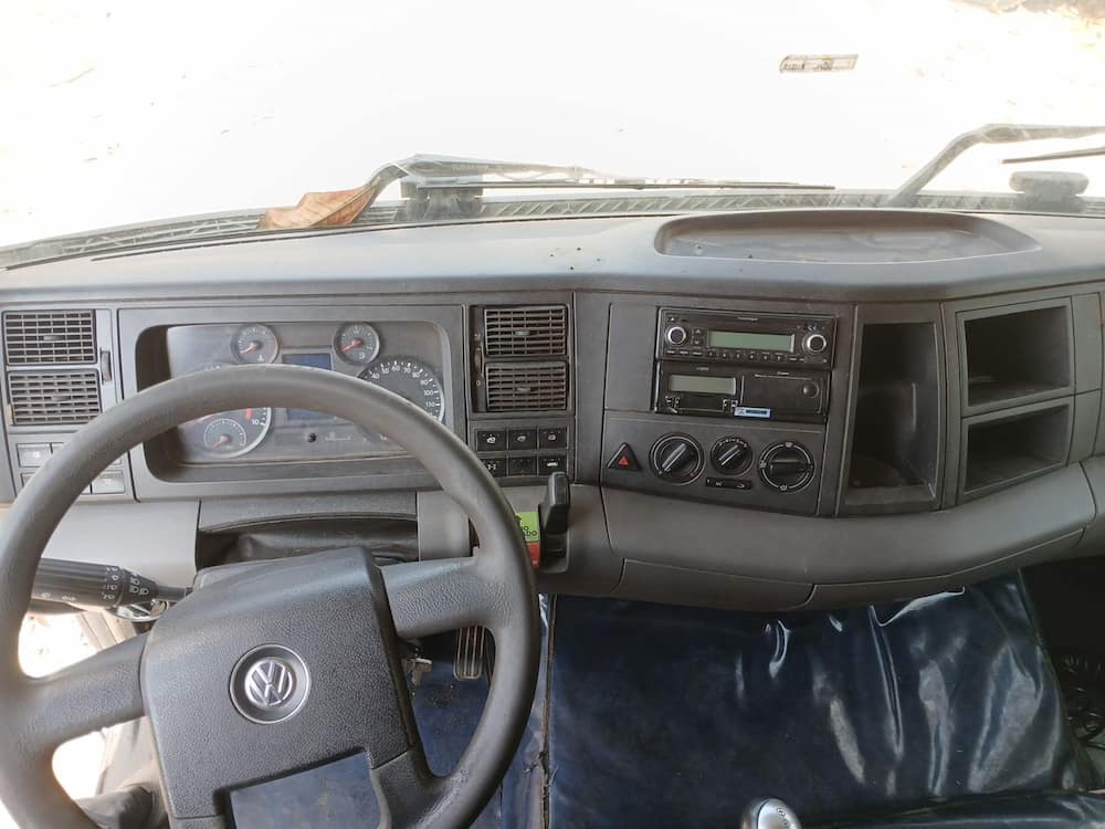 Volkswagen 25-360 Constel. 6x2 Tractor 2p (die)(E5)