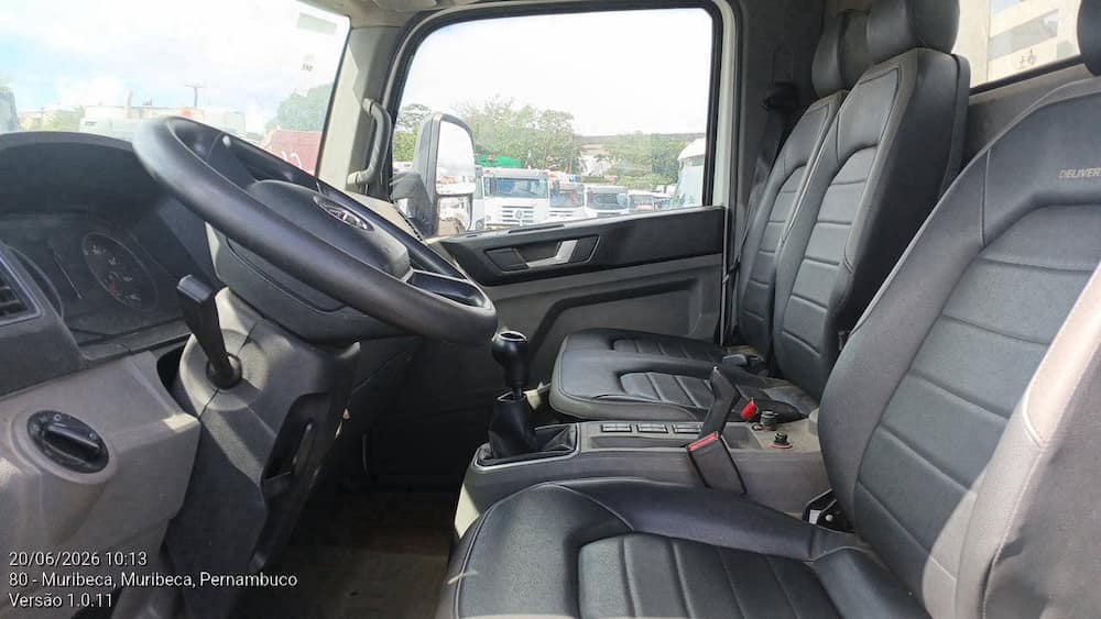 VOLKSWAGEN 9-170 DELIVERY 2P DIESEL E5