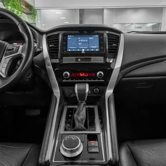 Mitsubishi PAJERO SPORT 2.4 16V MIVEC TURBO DIESEL HPE AWD AUTOMÁTICO 2020/2021