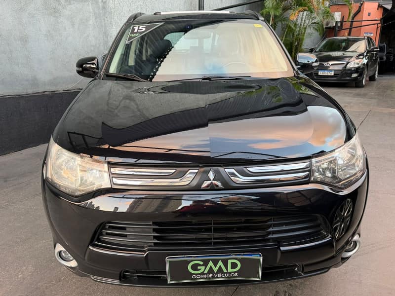 Mitsubishi Outlander 2.0 160cv 5p