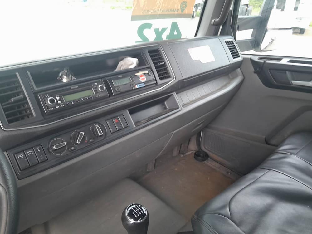 Volkswagen 11-180 Delivery 2p (diesel)(E5)