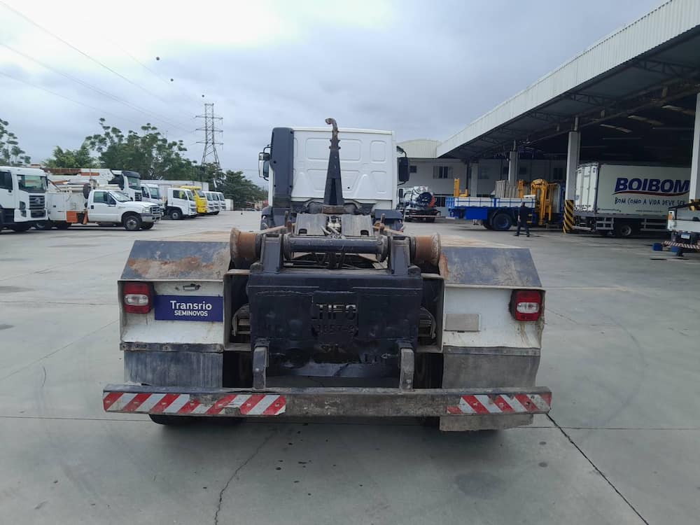 Volkswagen 24.330 Constellation 24.330 E DC