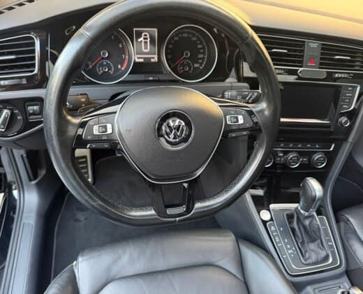 Volkswagen Golf Variant Highline 1.4 TSi DSG BlueM.