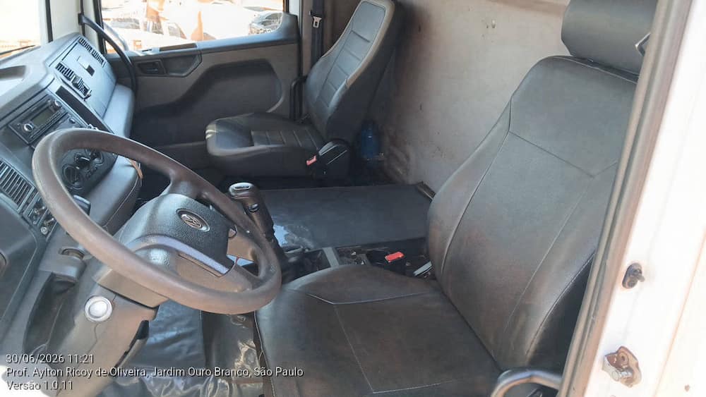 VOLKSWAGEN 31.280 CRM 6X4