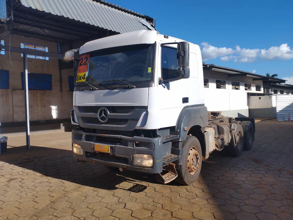 Mercedes-Benz Axor 3344 S (6X4)