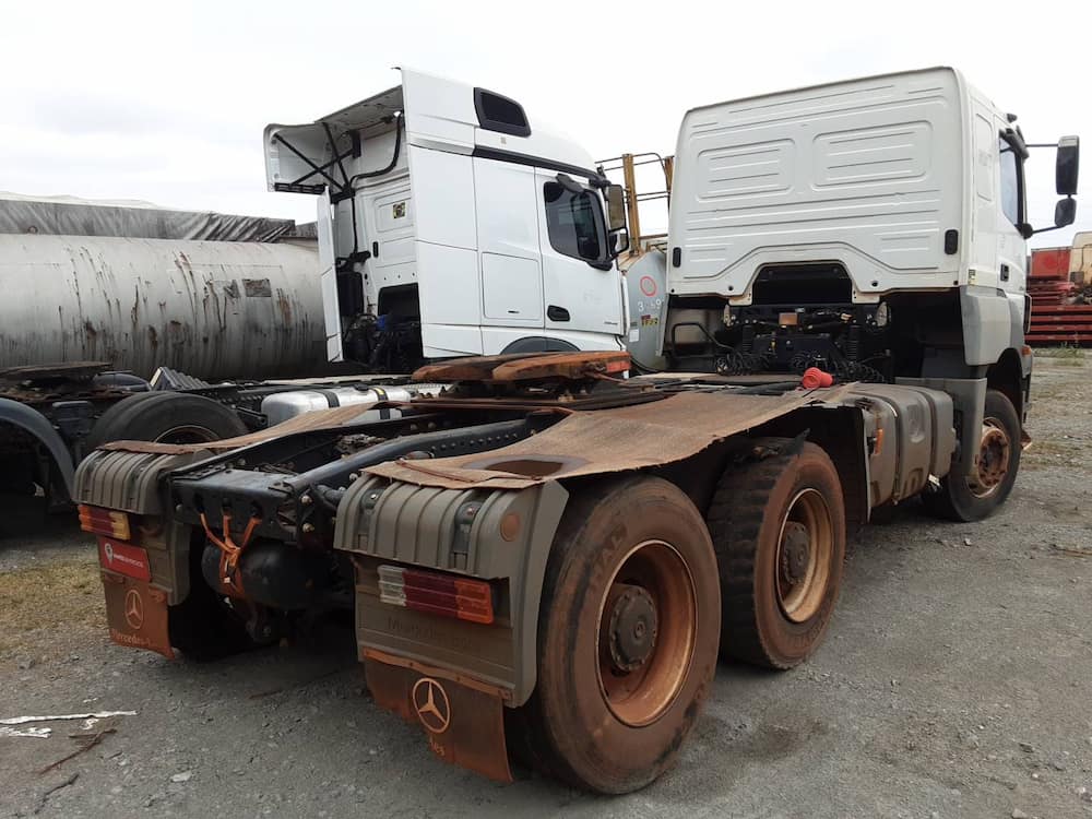 Mercedes-Benz Axor 3344 S (6X4)
