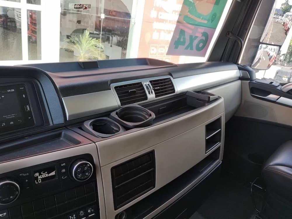 Volkswagen Meteor 29.520 6x4 2p (diesel)(E5)