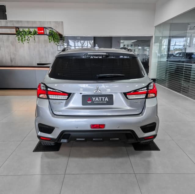Mitsubishi OUTLANDER SPORT 2.0 MIVEC FLEX HPE AUTOMÁTICO 2021/2022