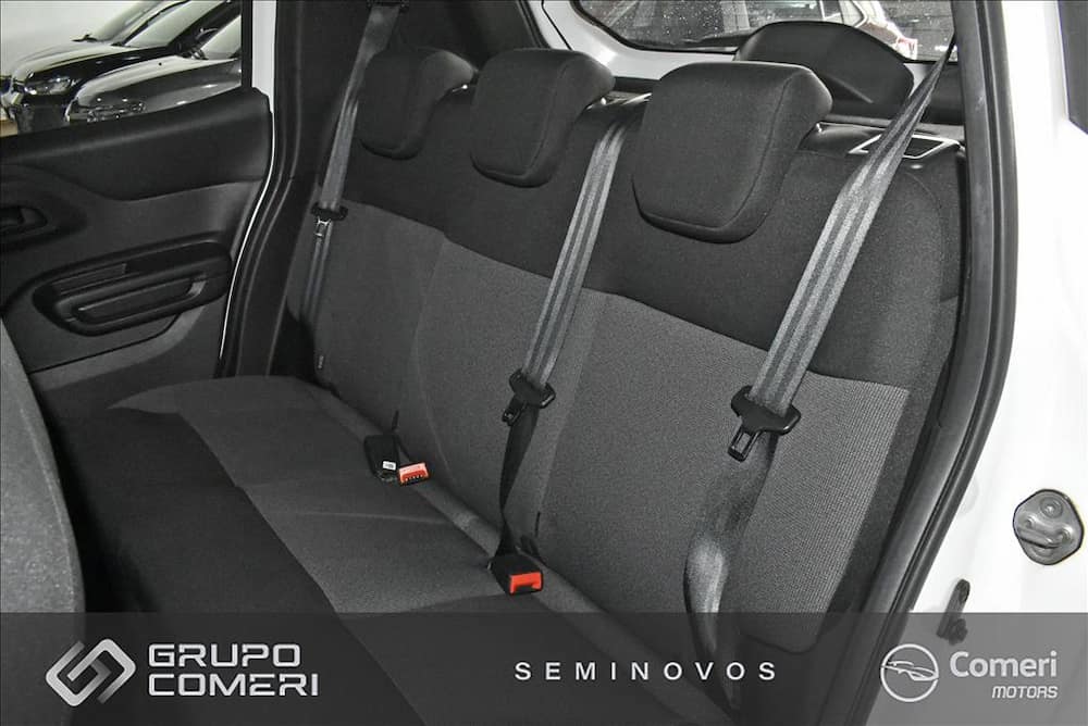 2025 CITROËN C3 1.0 FIREFLY FLEX LIVE PACK MANUAL