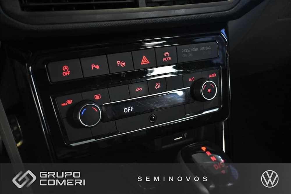 2020 VOLKSWAGEN T-CROSS 1.4 250 TSI TOTAL FLEX HIGHLINE AUTOMÁTICO