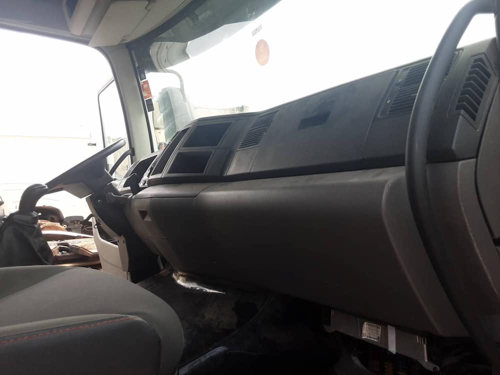 Volkswagen 25.420 Constellation 25.420 E DC Tractor V Tronic
