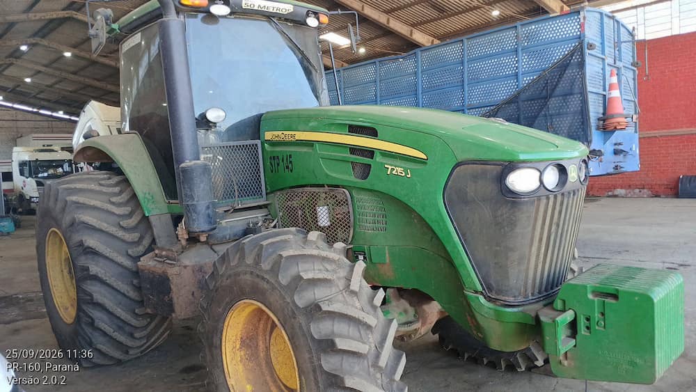 JOHN DEERE TRATOR JOHN DEERE 7215J