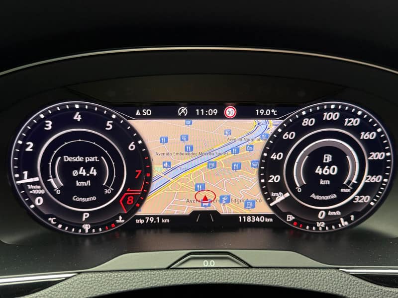 Volkswagen Passat Highline 2.0 TSI 220cv Tip.