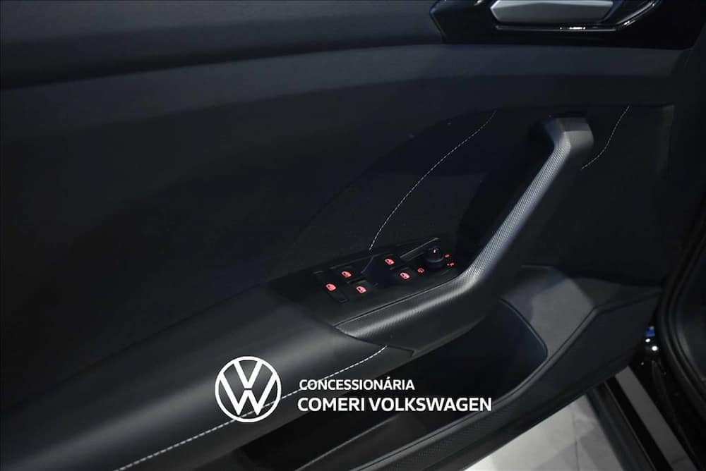 2027 VOLKSWAGEN T-CROSS 1.4 250 TSI TOTAL FLEX HIGHLINE AUTOMÁTICO