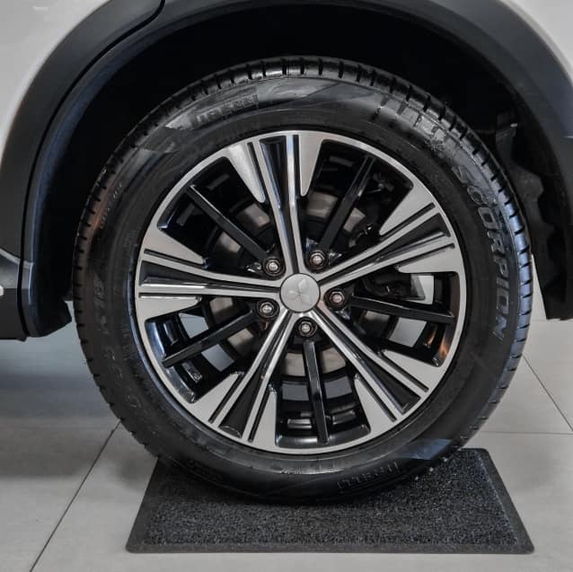 Mitsubishi ECLIPSE CROSS 1.5 MIVEC TURBO GASOLINA HPE-S AWD CVT 2019/2020