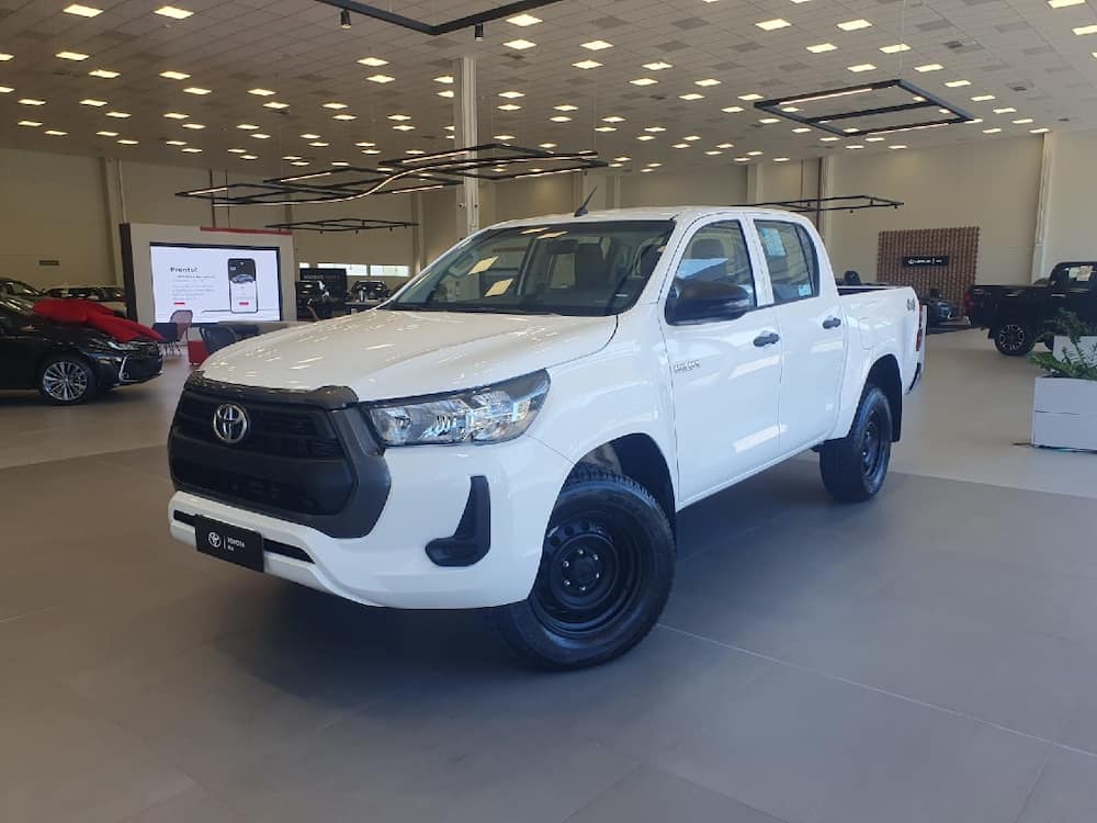 TOYOTA HILUX 2.8 D-4D TURBO DIESEL CD POWER PACK 4X4 AUTOMATICO