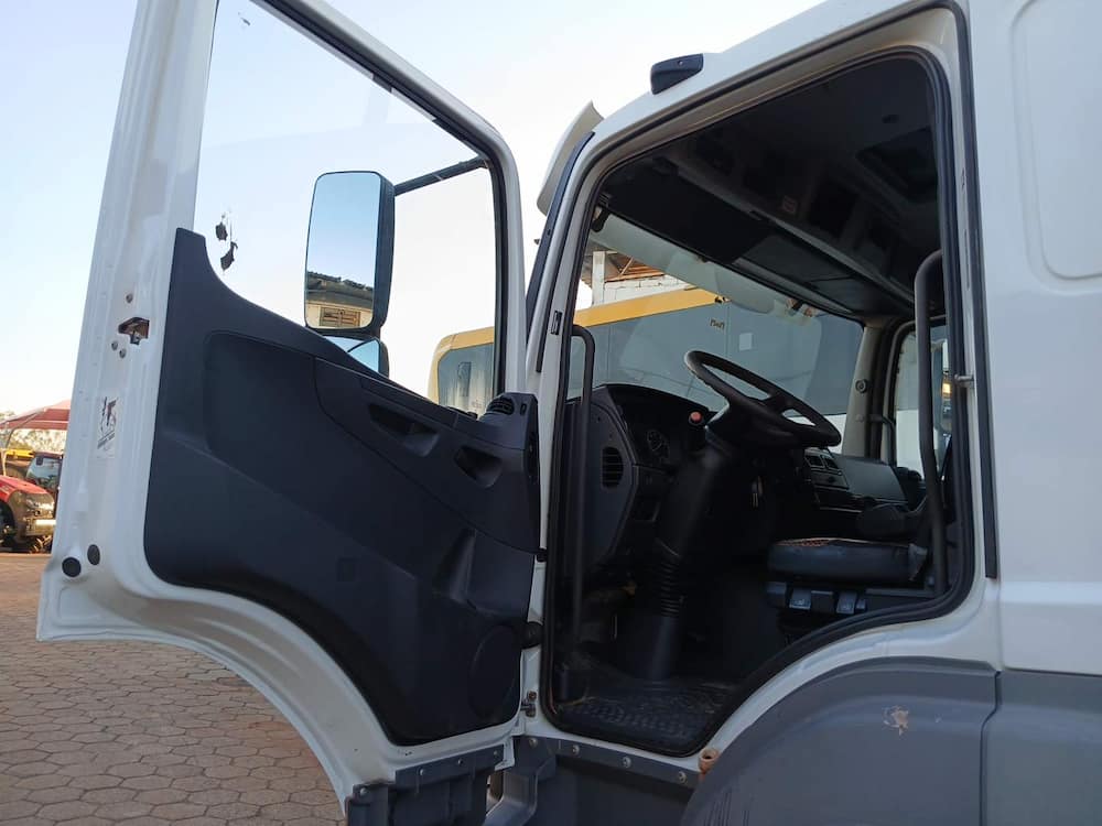 Mercedes-Benz Axor 3344 S (6X4)