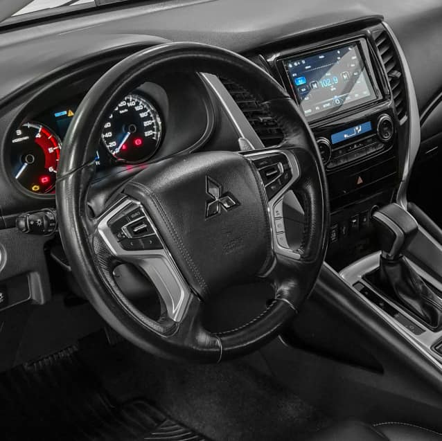 Mitsubishi PAJERO SPORT 2.4 16V MIVEC TURBO DIESEL HPE AWD AUTOMÁTICO 2019/2020