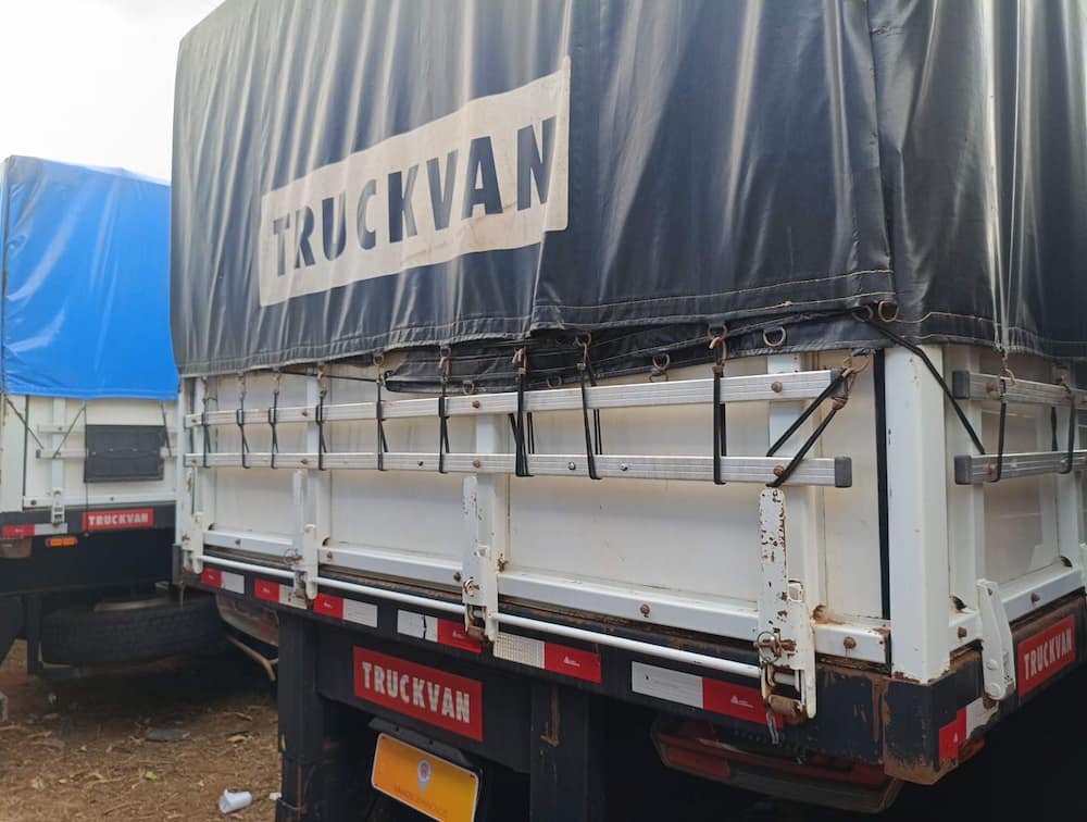 TRUCKVAN SR GRANELEIRO 4E 1+3
