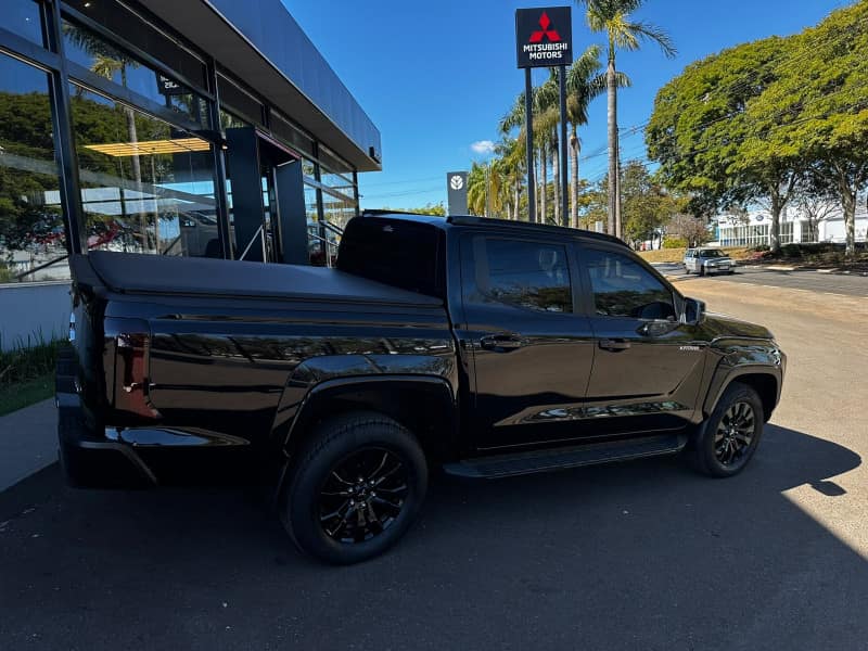 Mitsubishi TRITON KATANA