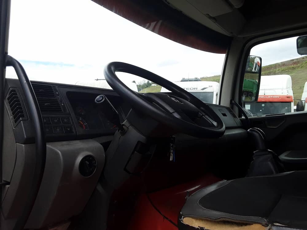 Volkswagen 25.420 Constellation 25.420 E DC Tractor V Tronic