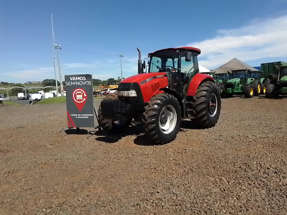 CASE TRATOR CASE FARMALL 110A