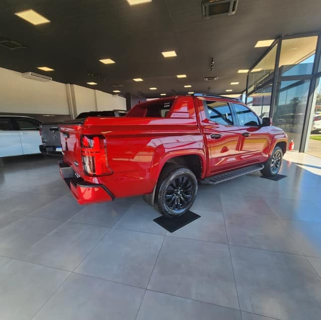 Mitsubishi TRITON 2.4 BITURBO DIESEL CD KATANA 4X4 AUTOMÁTICO 2025/2026