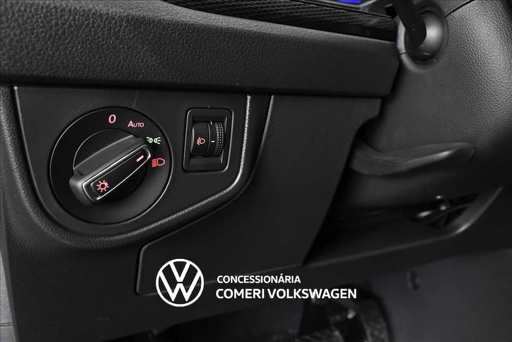 2027 VOLKSWAGEN NIVUS 1.0 200 TSI TOTAL FLEX SENSE AUTOMÁTICO